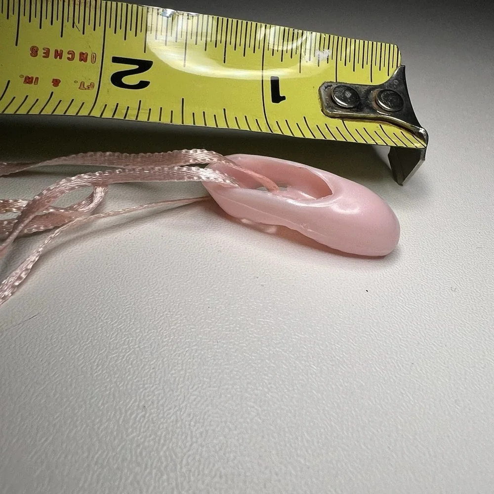 Single Vintage‎ Pink Plastic Ballet Slipper from a Mattel Barbie doll 1986